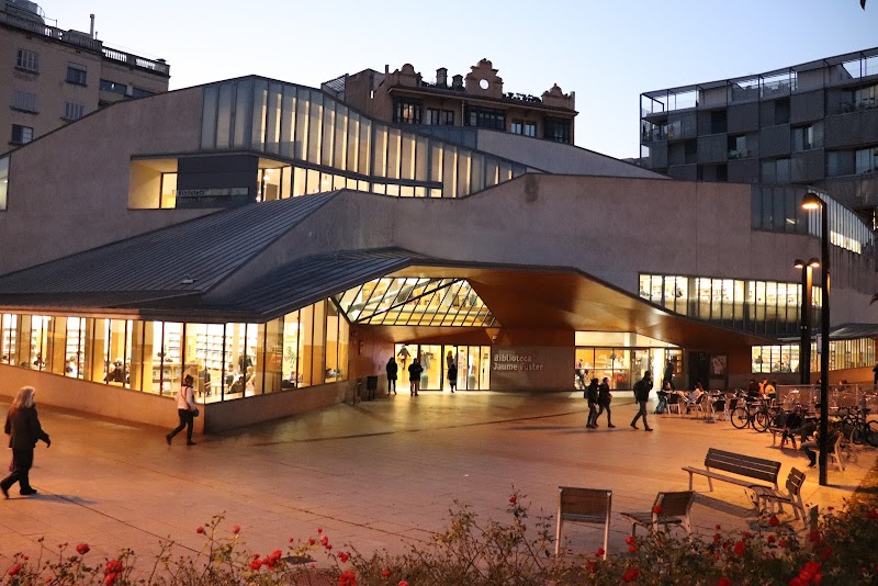 Biblioteca Jaume Foster