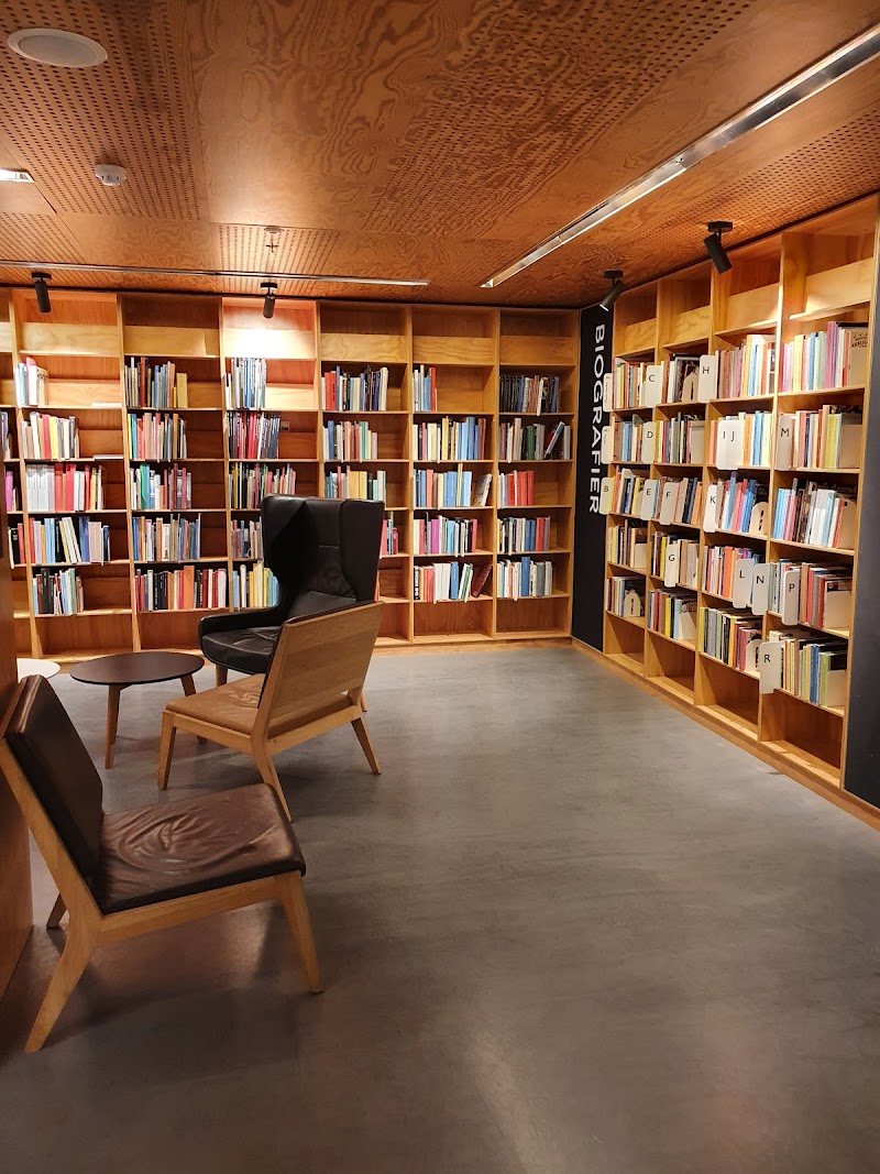 Rentemestervej Library