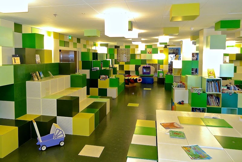 Rentemestervej Library