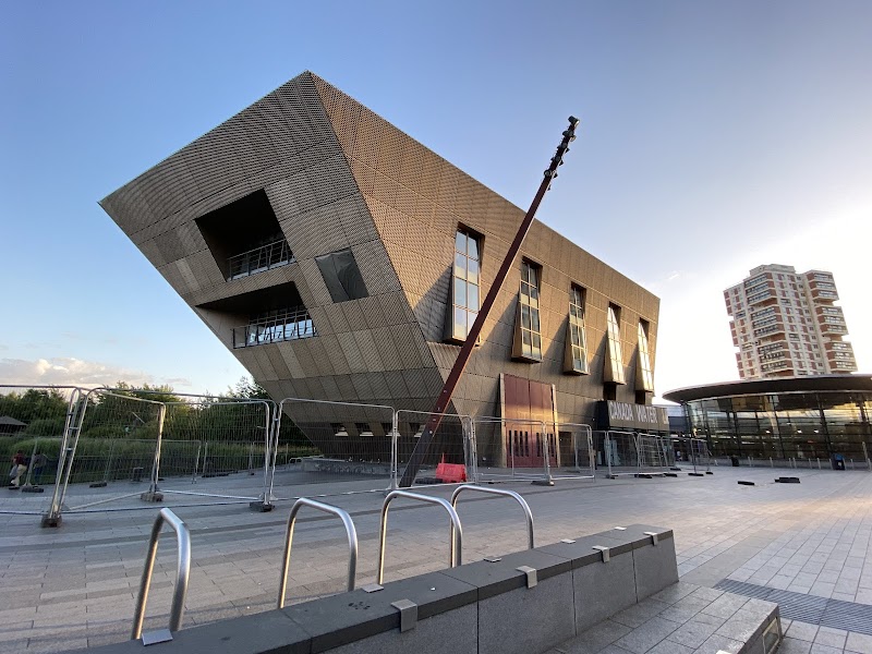 Canada Water Library