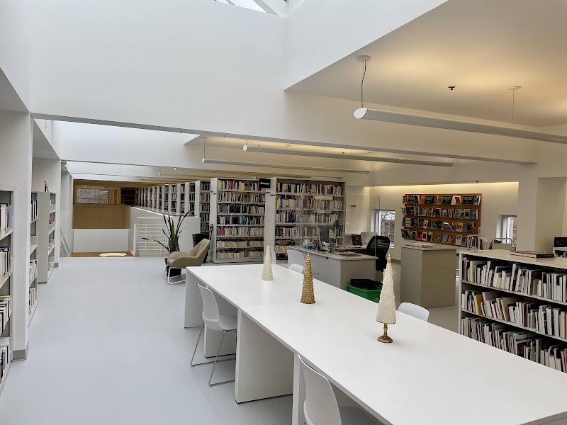 Bibliothèqe Robert Bourassa