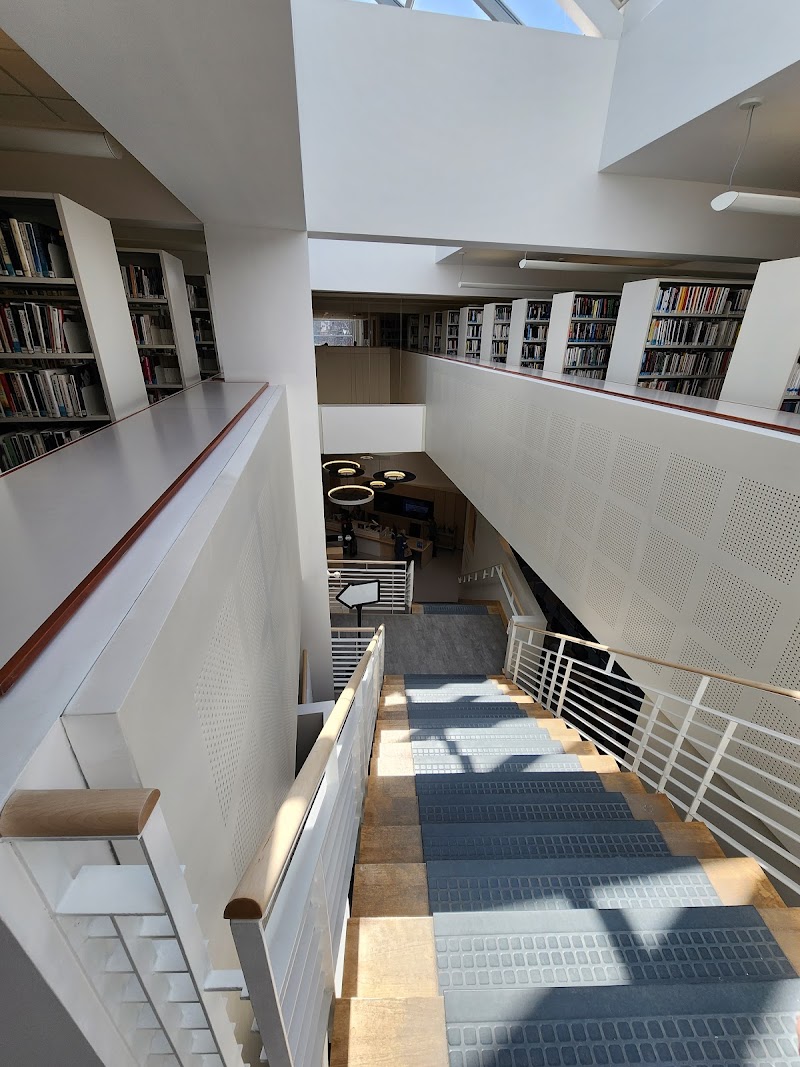 Bibliothèqe Robert Bourassa