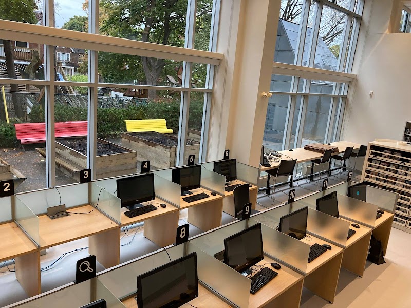 Bibliothèqe Robert Bourassa