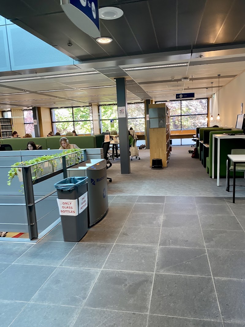 Maastricht University Library
