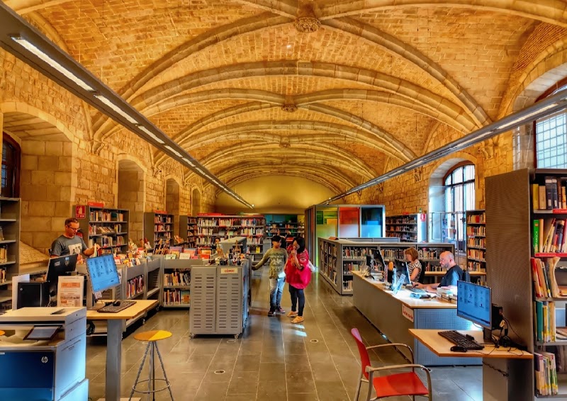 Bilbioteca Sant Pau / Santa Creu